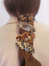Barrette acétate ovale 10 cm (5 coloris)