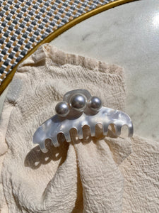 Pince nacrée blanche avec perles Swarovski - Perla