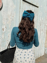 Barrette noeud broderie noire