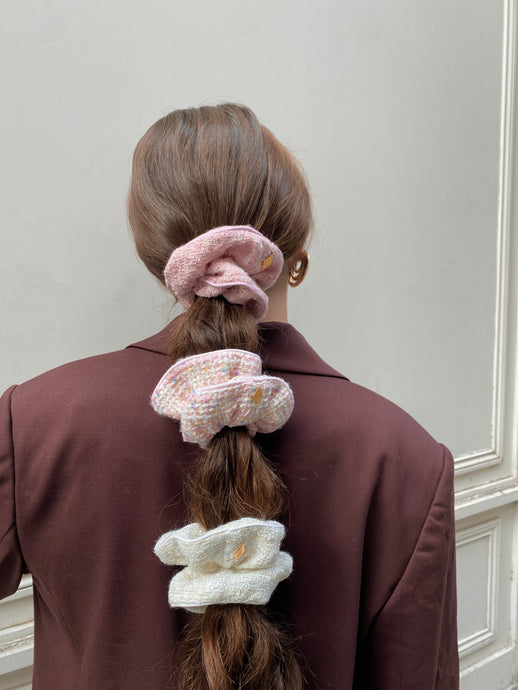 Pink tweed scrunchie - Gabrielle