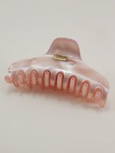 Pince nacrée Juliette - rose 9 cm
