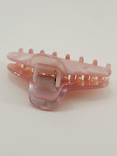Pince nacrée Juliette - rose 9 cm