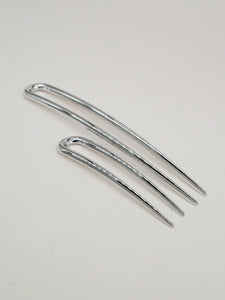 Petit pic à chignon minimaliste argenté - Dafné (6cm)