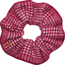 Red wool scrunchie - Laurie